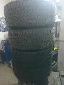 225/45r18 - 6