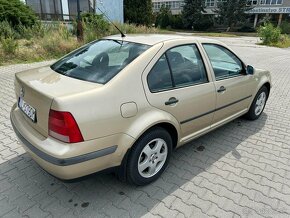 Volkswagen Bora 1.4 - 6