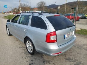 Škoda Octavia 2.0 TDI PD Elegance - 6