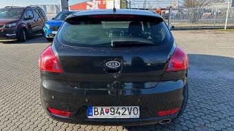 Kia Ceed 1.6l 93kW / 126k MT5 3dv. - 6