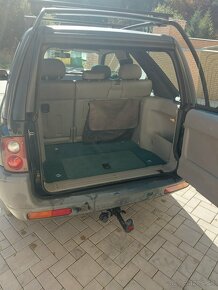 Land Rover Freelander 2.0td - 6