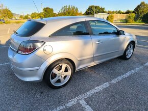 Opel astra gtc - 6