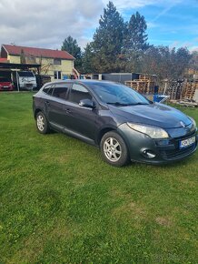 Renault Megane 1.5 dci combi - 6