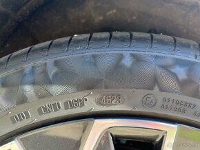 Škoda R18 8Jx18 ET 44 5x112 PROPUS 235/45 R18 - 6