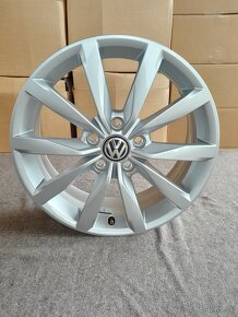 Alu disky R17 5x112 Et48 6J Volkswagen Škoda Seat Audi - 6