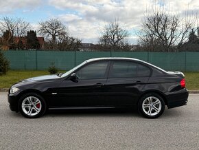 BMW E90 2.0d Advantage - 6