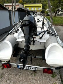 Motorový čln RIB 360 - 6