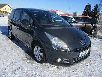 PEUGEOT 5008 2.0HDI 110kw 10/2011 - 6