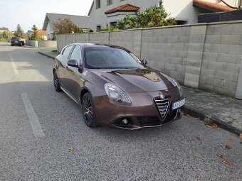 ALFA  ROMEO GIULIETTA QV- Line - 6