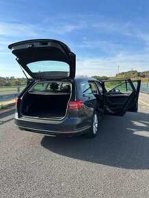 VW PASSAT B8 HIGHLINE COMBI 2.0Tdi, 110KW, DSG, Kamera - 6