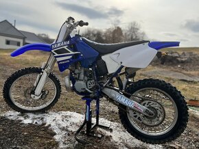 Yamaha YZ 250 - 6