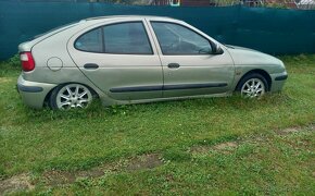 Renault Megane 1.4 16V - 6