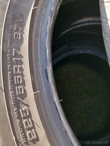 225/55 r17 zimne pneumatiky - 6