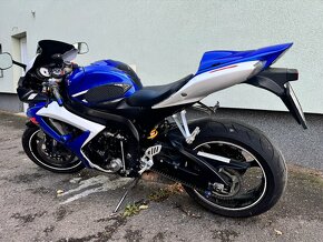 Suzuki GSXR 600 - 6