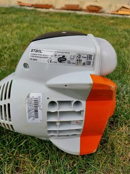 Krovinorez / vyzinač značky STIHL - 6