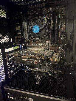 Pc : i5 7500 , 32gb ddr4 , z270 , 1tb ssd , rx 590 8gb oc - 6