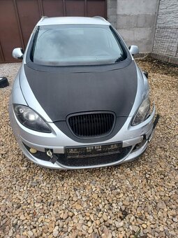 Rozpredám Seat Altea XL 1.9Tdi 77kw BLS BXE - 6