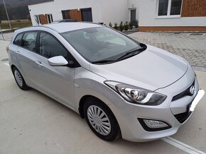 Hyundai I30 CW (Combi) 1.4 CRDI 66kw Diesel M6, r.v.2015 - 6