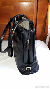 čierna kožená kabelka - nová - je možnosť dojednať cenu - 6