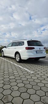 VW Passat Variant 2.0 tdi AT / Matrix iq svetla - 6