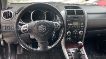 SUZUKI GRAND VITARA 1,9 DDiS 4x4 - 6