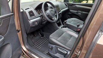 VW Sharan 2.0 TDI 4x4 Highline, xenóny, - 6