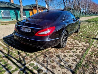 Ponúkam Mercedes CLS 350 cdi - AMG - 6