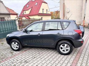 Toyota RAV4 2.016V 112kW 2006 118912km 4x4 TAŽNÉ - 6