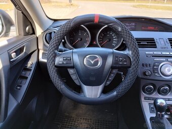 Predám Mazda 3- 1.6 MZ CD, sedan, 85kw - 6