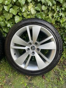 5x112 r18 235/45r18 skoda zenith - 6