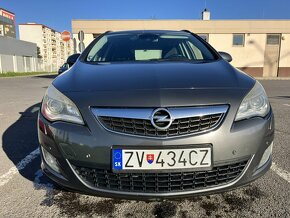 Opel Astra J ST 1.7cdti - 6