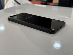 Samsung A8 4/32GB TOP stav - 6