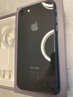 iPhone 8 64 GB - 6