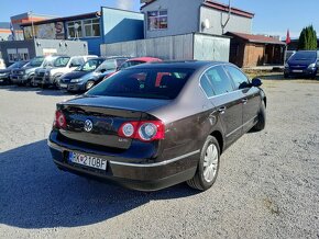 Volkswagen Passat 2.0 TDI DPF Comfortline - 6