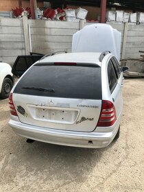 W203 c200 Kompressor Mercedes Benz - na diely - 6