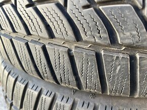 Zimné pneumatiky DUNLOP 225/40 r18 - 6