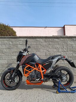 KTM DUKE 690 - 6