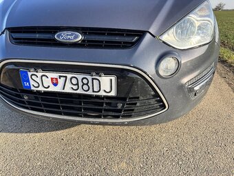 Ford S-Max - 6