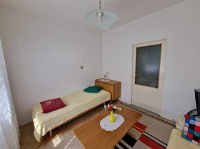 3 izb. byt s balkónom na Pažitnej ul. v Seredi na predaj - 6