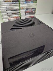 XBOX 360 E 500GB herná konzola + 2 ovládače + 29 hier - 6