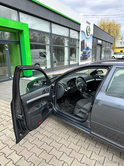 Škoda octavia 2 2006 2.0fsi 180-tisíc km - 6