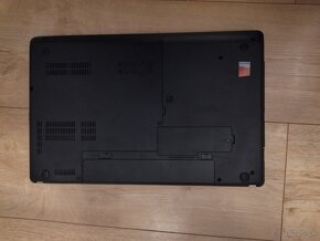 Lenovo Thinkpad E545 Quad Core /SSD/15,6"v Peknom stave - 6