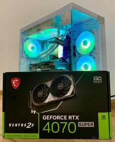 Ultra Gaming-R7 7800X3D,RTX 4070S 8GB,32GB RAM,2TB SSD,850W - 6