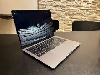 Macbook Pro 13 touchbar, Core i7, 16 gb RAM, 512 gb SSD - 6