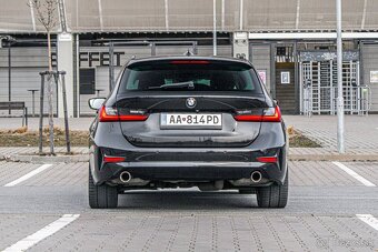 BMW Rad 3 Touring 320d xDrive A/T - 6