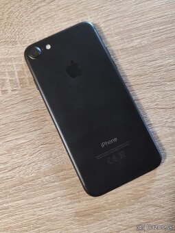 iPhone 7 / 128GB čierny TOP stav - 6