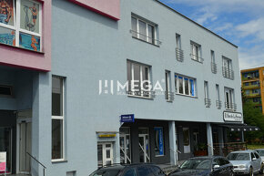 PRENÁJOM obchodného priestoru v centre mesta Humenné - 44 m2 - 6