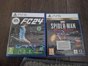 PlayStation 5 s mechanikou + 3 ovládače + 2 hry - 6