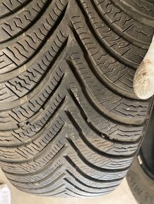 Zimné pneumatiky 215/65 R17 Michelin Alpin 5 - 6