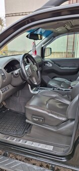 NISSAN NAVARA D40-3L V6 - 6